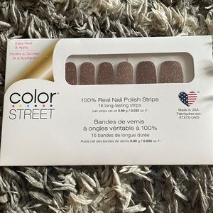 Color Street “Sahara Jewel”